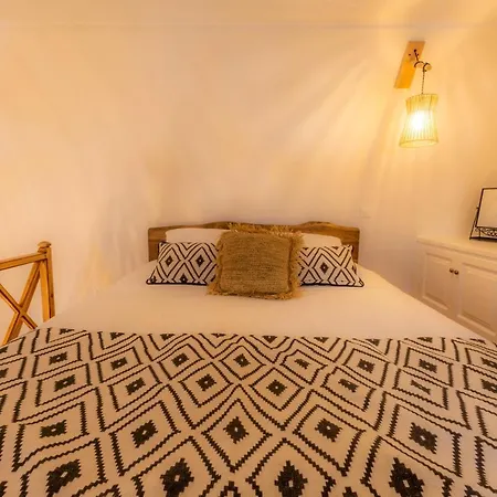 Lovely House At Village Center 펜션 *