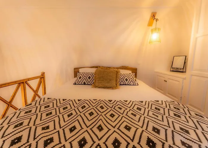 Lovely House At Village Center 펜션 *